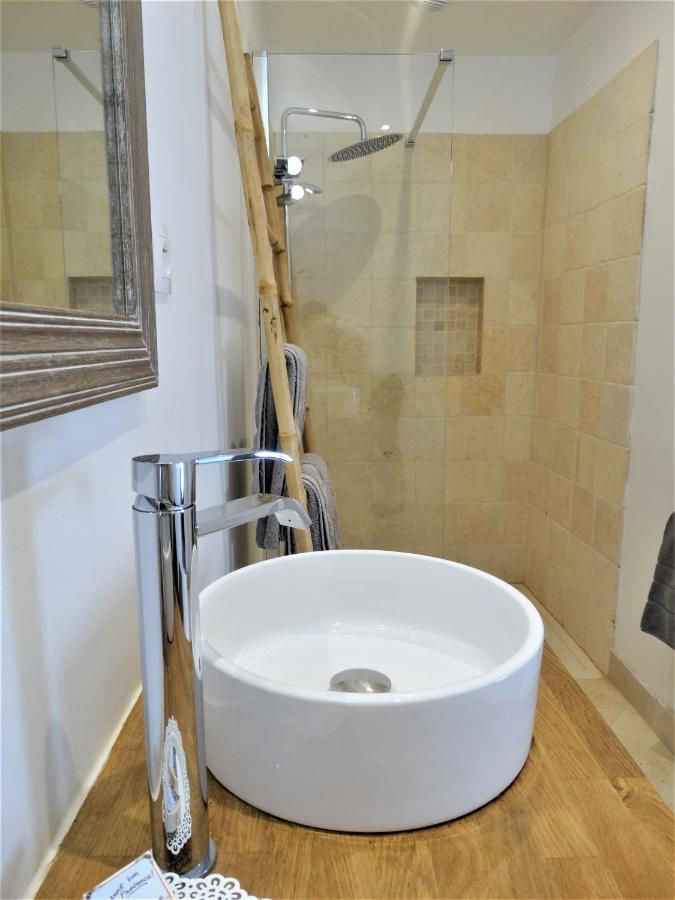 Chateau Montplaisir Charming B&B In Provence Valréas Esterno foto