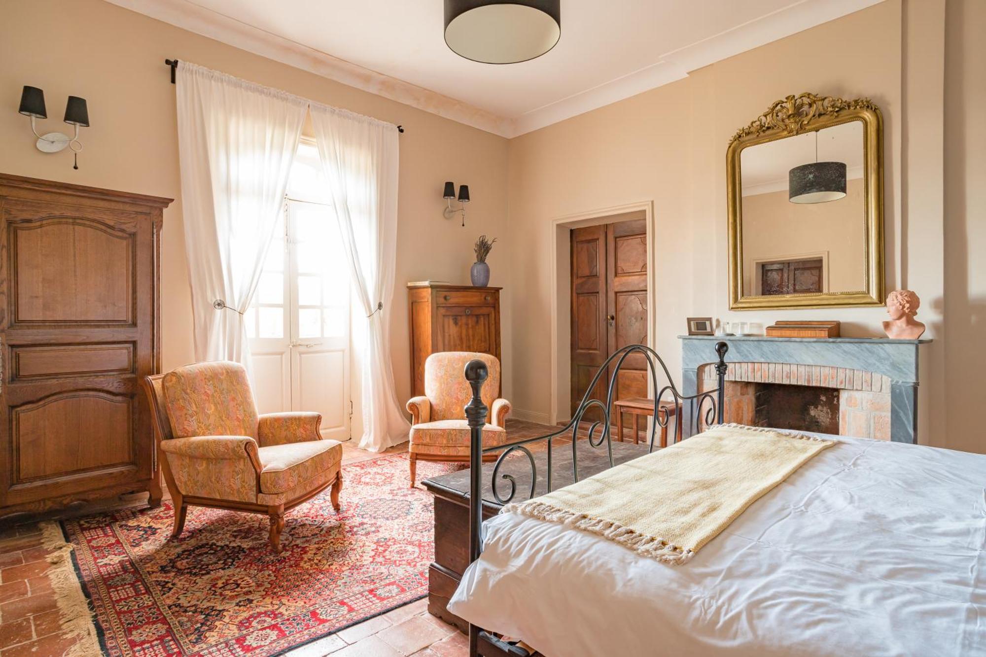 Chateau Montplaisir Charming B&B In Provence Valréas Esterno foto
